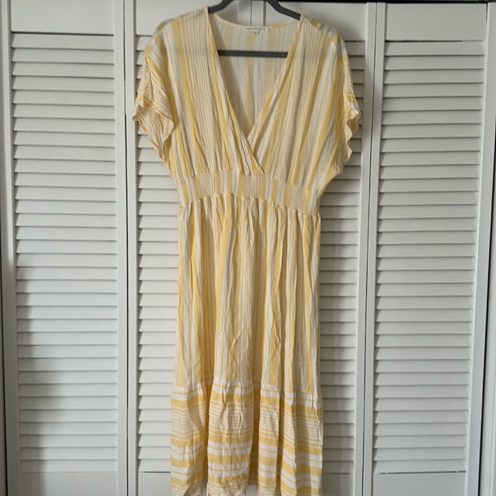 Yellow coverup